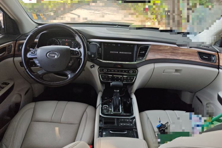 Used GAC Trumpchi GS8 2017 320T Two-Wheel Drive Luxury Smart Connectivity Version (7 Seats)