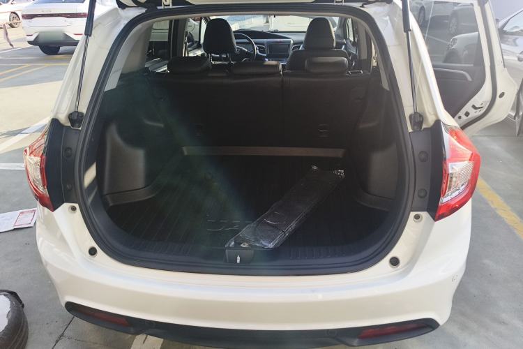 Used Honda Jade 2013 1.8L automatic Comfort version 5 seats
