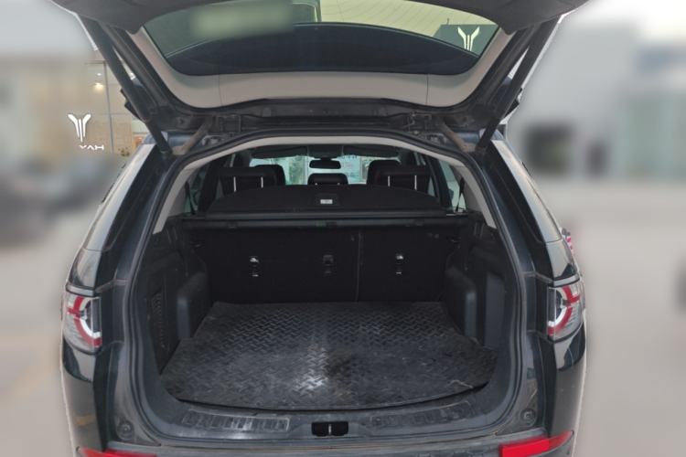 Used Land Rover Discovery Sport 2017 2.0T SE Trunk