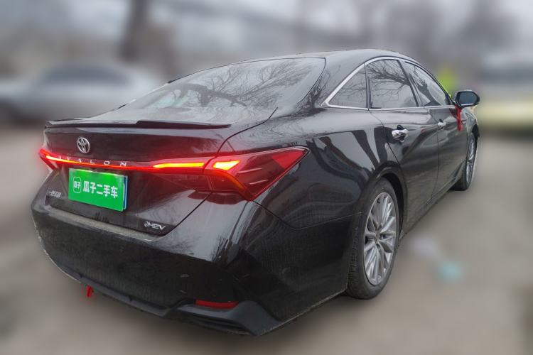 Used Toyota Avalon 2024 Dual-Motor 2.0L Luxury Edition
