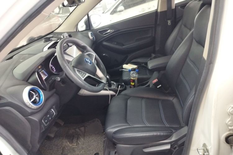 Used BYD Yuan New Energy 2018 EV360 Smart Connect Cool Edition Left Front Seat