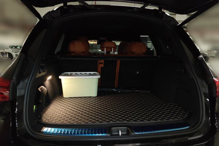 Used Mercedes-Benz GLC 2023 GLC 300 L 4MATIC Dynamic Edition 5-seater Trunk