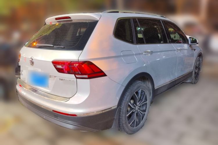 Used Volkswagen Tiguan L 2019 330TSI Automatic Two-Wheel Drive Smart Luxury Version China VI Standard
