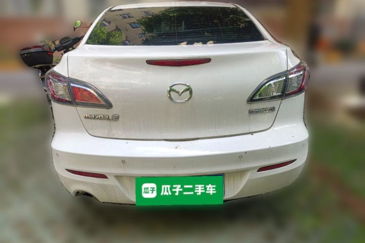 Used Mazda 3 2015 Sedan 1.6L Automatic Elite Model