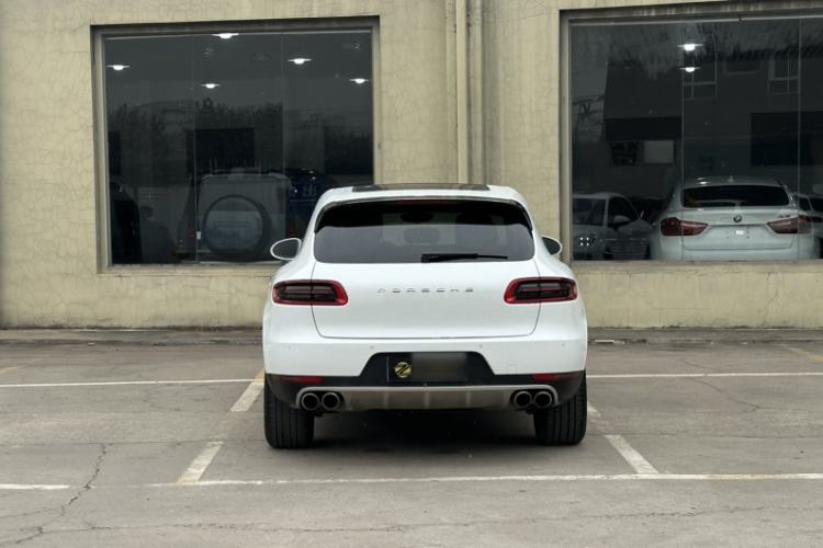 Used Porsche Macan 2017 Macan 2.0T
