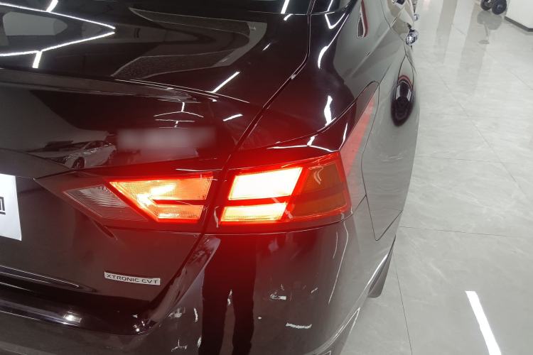 Used Nissan Teana 2021 2.0L XL Upper AD1 Smart Drive & Navigation Edition Right Rear Taillight