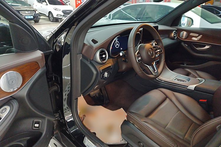 Used Mercedes-Benz GLC 2021 GLC 300 L 4MATIC Dynamic Model Driver Seat