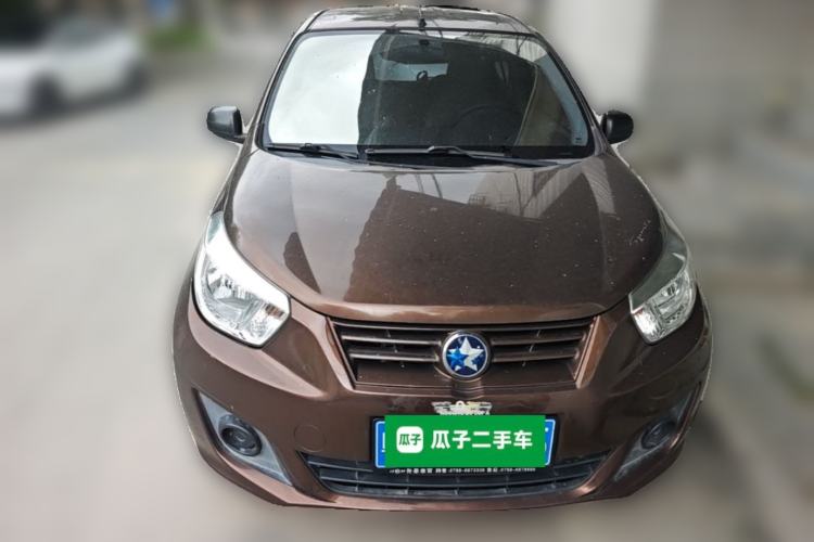 Used Venucia R30 2014 1.2L Manual Enjoyment Edition
