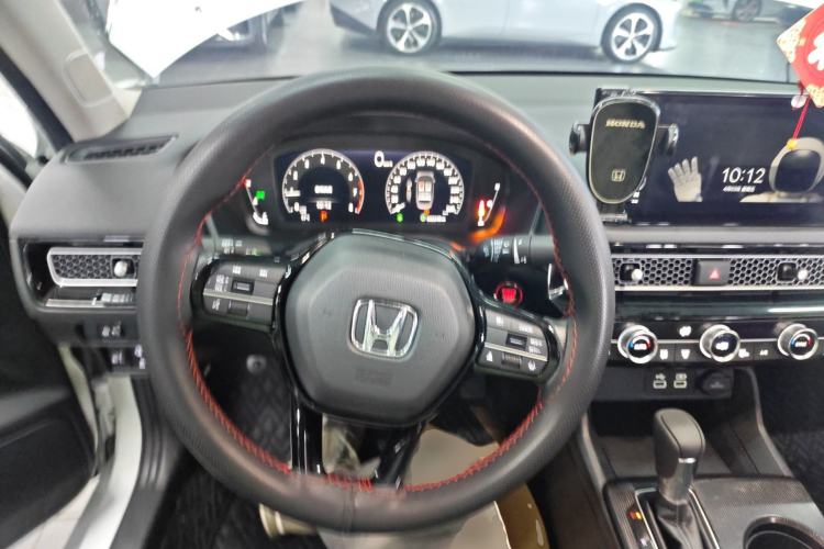 Used Honda Civic 2023 240TURBO CVT Dynamic · Center Stage Special Edition
