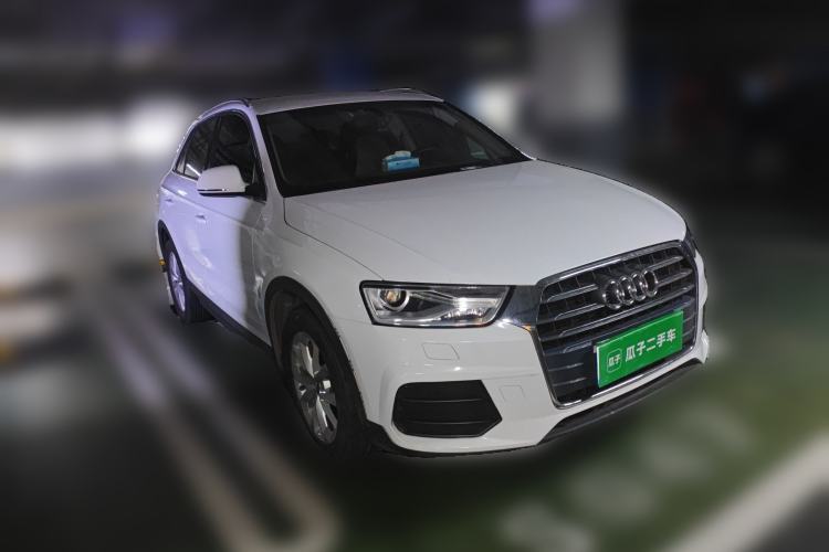 Used Audi Q3 2016 30 TFSI Standard Model Front Right 45 Deg