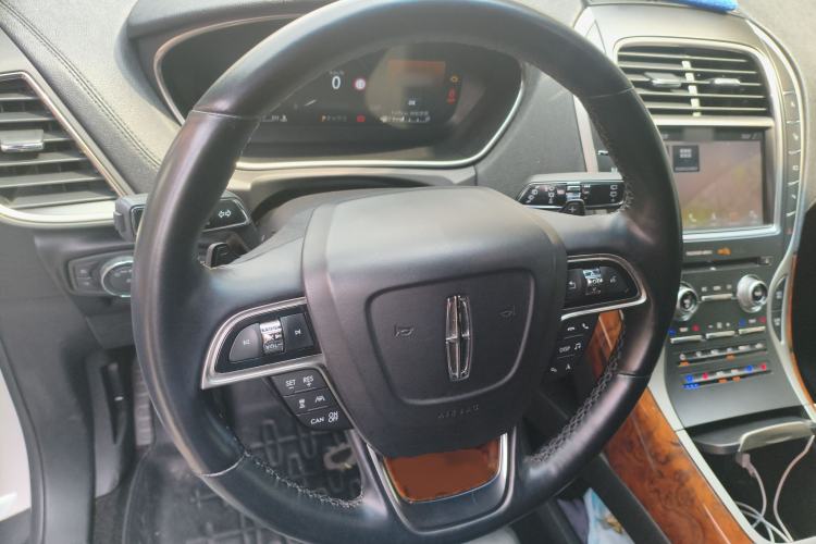 Used Lincoln Nautilus 2019 2.7T Four-Wheel Drive Prestige Edition China VI Standard Steering Wheel