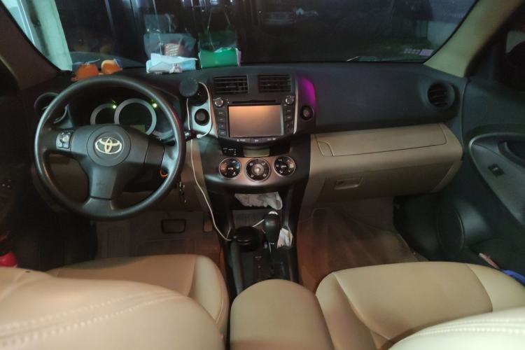 Used Toyota RAV4 2013 Special Edition 2.0L Automatic Classic
