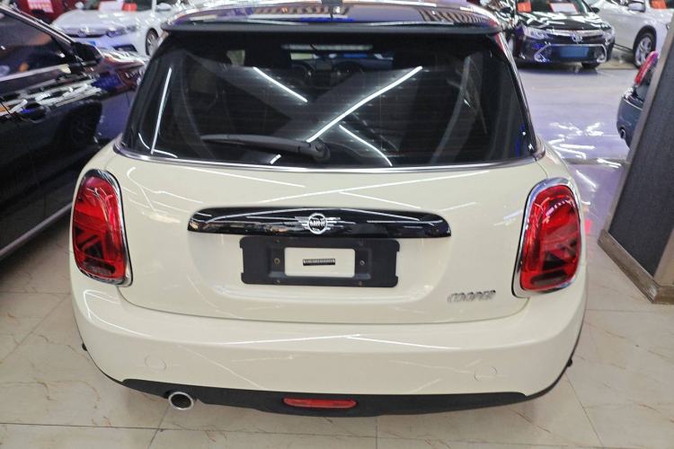 Used MINI MINI 2019 1.5T COOPER Classic Edition