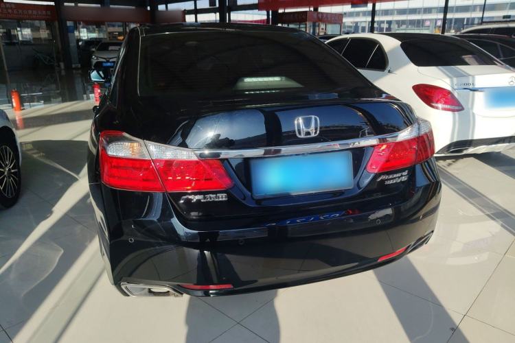 Used Honda Accord 2014 3.0L VTI Prestige Edition

