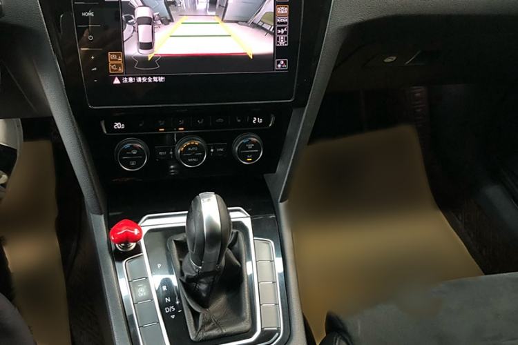 Used Volkswagen Magotan 2018 330TSI DSG Luxury Model