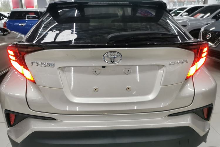 Used Toyota C-HR 2021 2.0L Luxury Edition Rear