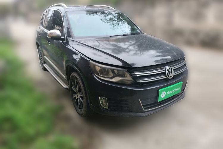 Used Volkswagen Tiguan 2013 1.8TSI Automatic Two-Wheel Drive Luxury Model Front Right 45 Deg