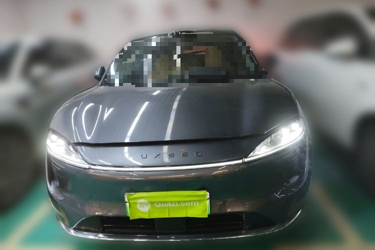 Used Hima Luxeed R7 2024 All-Electric 667 km Max
