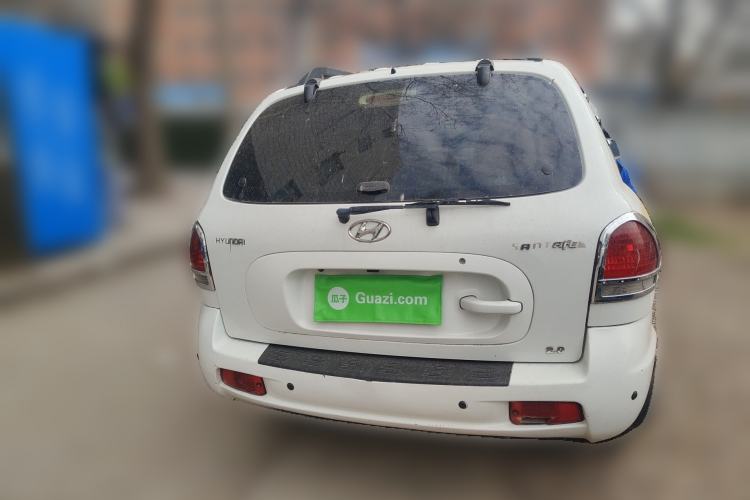 Used Huatai Santa Fe Classic 2012 2.0L Gasoline Manual Two-Wheel Drive with Sunroof Rear