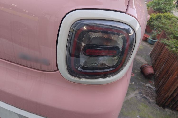 Used Bestune Pony 2025 222km Range Elegant Horse
