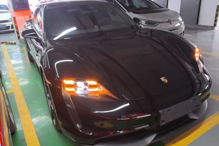 Used Porsche Taycan 2020 Taycan Front Right 45 Deg