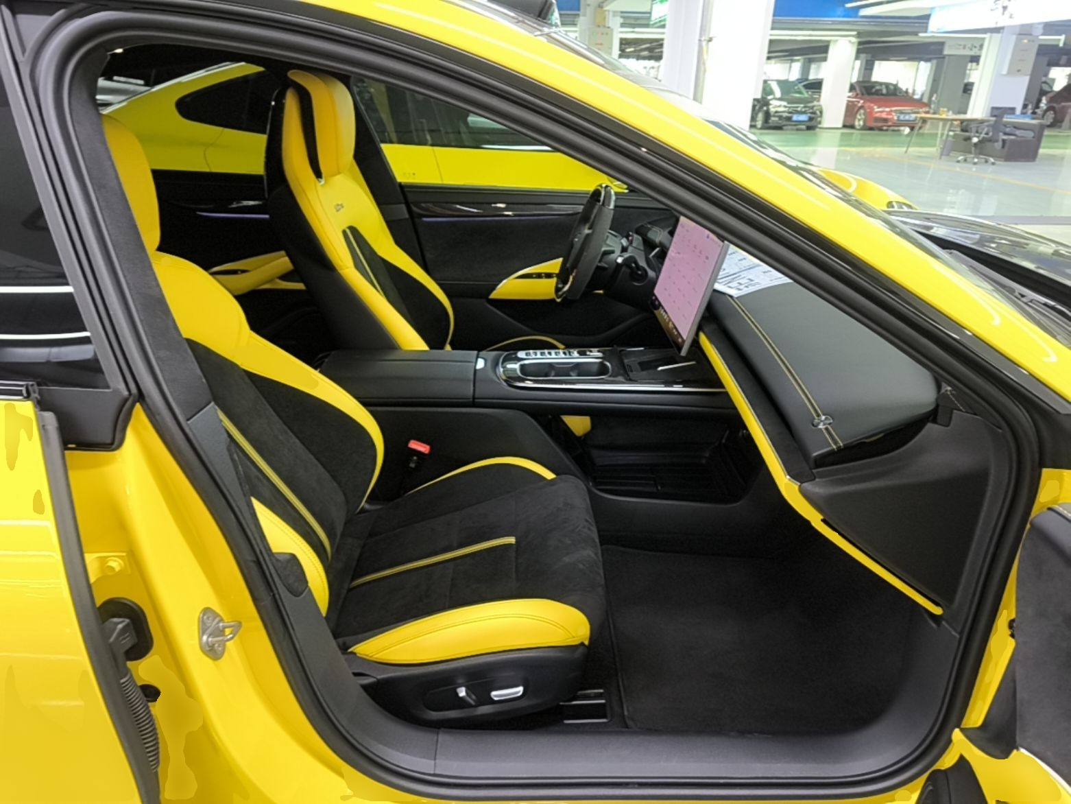 Xiaomi Auto SU7 Ultra 2025 Ultra Model — снимка 19