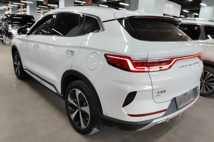 Used BYD Song PLUS New Energy 2021 EV Deluxe Model Exterior 2