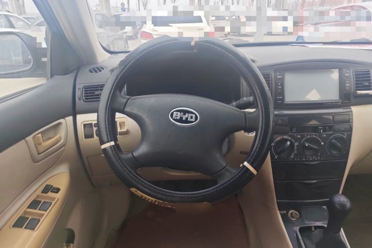 Used BYD F3 2013 Energy-Efficient Model 1.5L Manual Comfort Version Steering Wheel