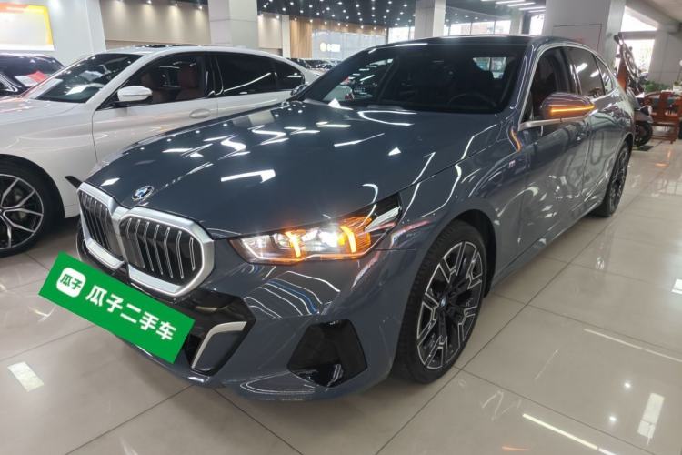 Used BMW 5 Series 2024 530Li Luxury Edition M Sport Package