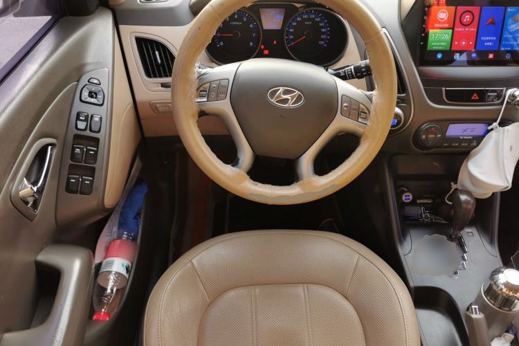 Used Hyundai ix35 2013 2.0L Automatic Two-Wheel Drive Smart GLS China V Standard