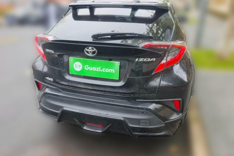 Used Toyota IZOA 2020 2.0L Yichi Version
