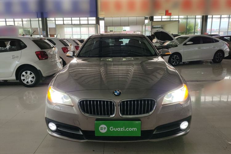 Used BMW 5 Series 2014 525Li Leading Model
