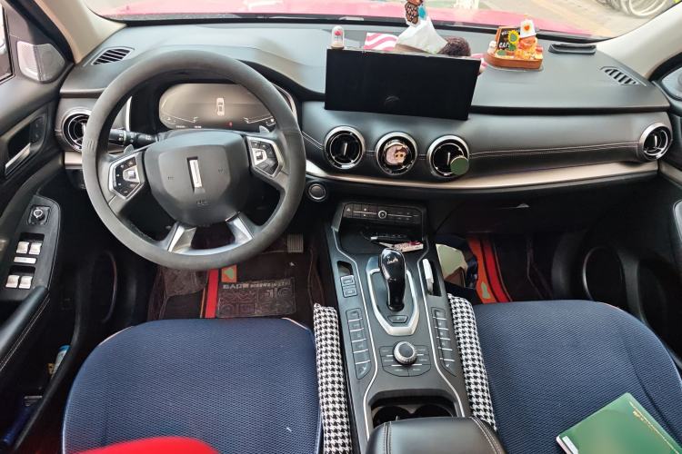 Used Wey VV6 2021 2.0T Two-Wheel Drive Smart Protection+