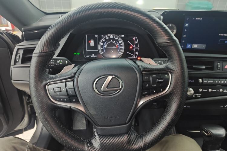Used Lexus ES 2022 200 Excellence Edition