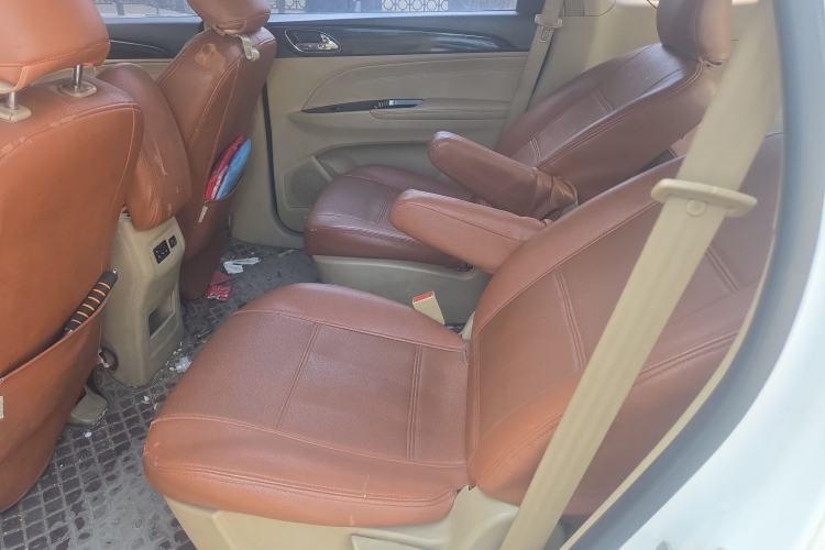 Used Baojun 730 2016 1.5T Manual Luxury Edition 7 Seats