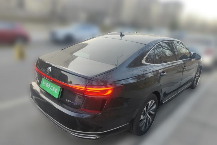 Used Volkswagen Passat New Energy 2022 430 PHEV Hybrid Elite Edition Rear Right 45 Deg