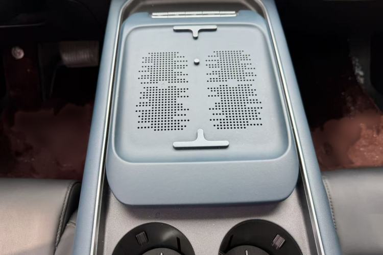 Used VOYAH FREE 2024 Ultra-Long Range Intelligent Driving Version Interior 3