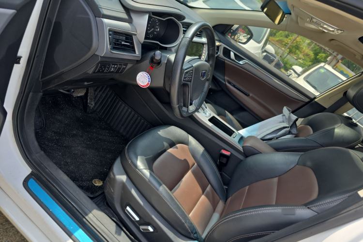 Used Geely Auto Emgrand GL 2018 1.4T DCT Prestige Smart Connectivity Version
