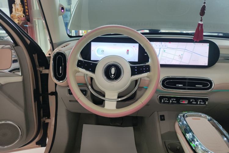 Used ORA Ballet Cat 2022 401 km Nutcracker Edition