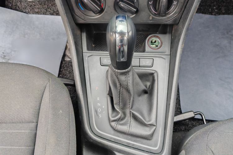 Used Volkswagen Lavida 2019 Lavida Start 1.5L Automatic Trendy Version China VI Standard Gear Lever