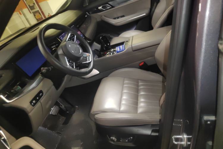 Used Lynk & Co 09 EM-P 2023 2.0TD EM-P Long-Range Version PM Six-Seater Left Front Seat