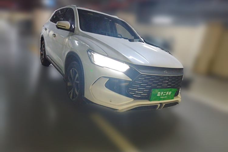 Used BYD Song Pro New Energy 2023 Champion Edition DM-i 71KM Beyond Model Front Right 45 Deg