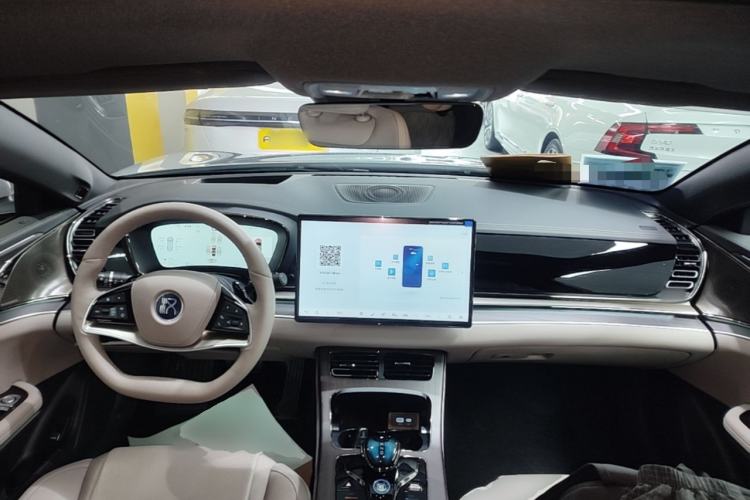 Used BYD Han 2025 DM-i Intelligent Driving Edition 125KM LiDAR Flagship Model
