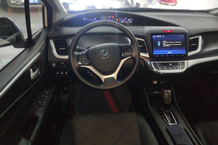 Used Honda Jade 2016 1.8L Automatic Comfort Elite Version 5 Seats Steering Wheel