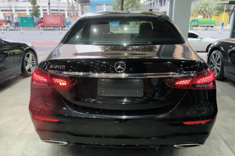 Used Mercedes-Benz E-Class (Import) 2022 E 260 Stylish Sports Edition
