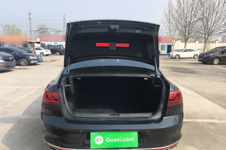 Used Volkswagen Magotan 2023 2 Million Units Limited Edition 330TSI DSG Leading Version