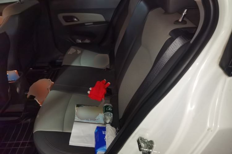 Used Chevrolet Cruze 2013 1.6L SL Sunroof Edition MT
