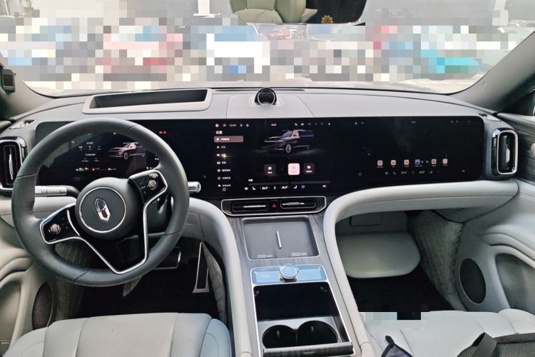 Used Hima AITO M9 2024 Range-Extended Ultra Version 42 kWh 6-Seater Model Center Console