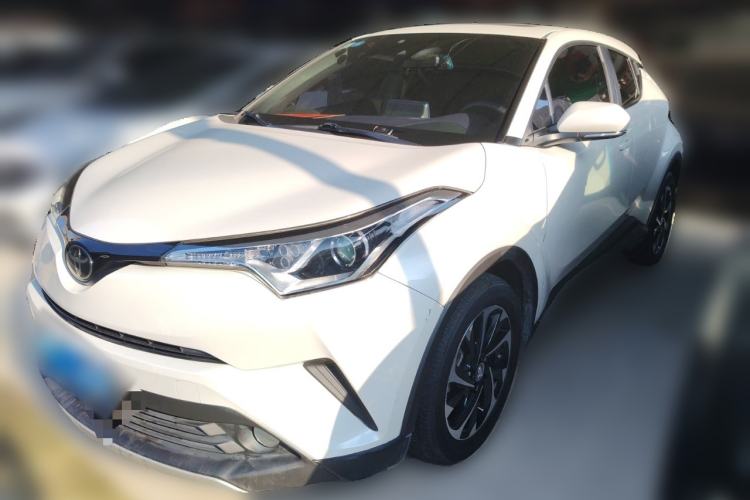 Used Toyota IZOA 2018 2.0L Yichi Version China VI Standard