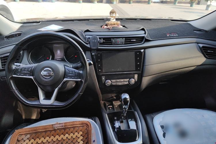 Used Nissan X-Trail 2019 2.0L CVT Smart Connect Comfort Edition 2WD